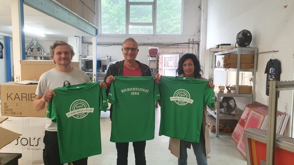 Michael Schlichter (Under Pressure), Heiko Wendrich (Studentenförderverein Gera) und Antje Fuhrmann (Barmer)